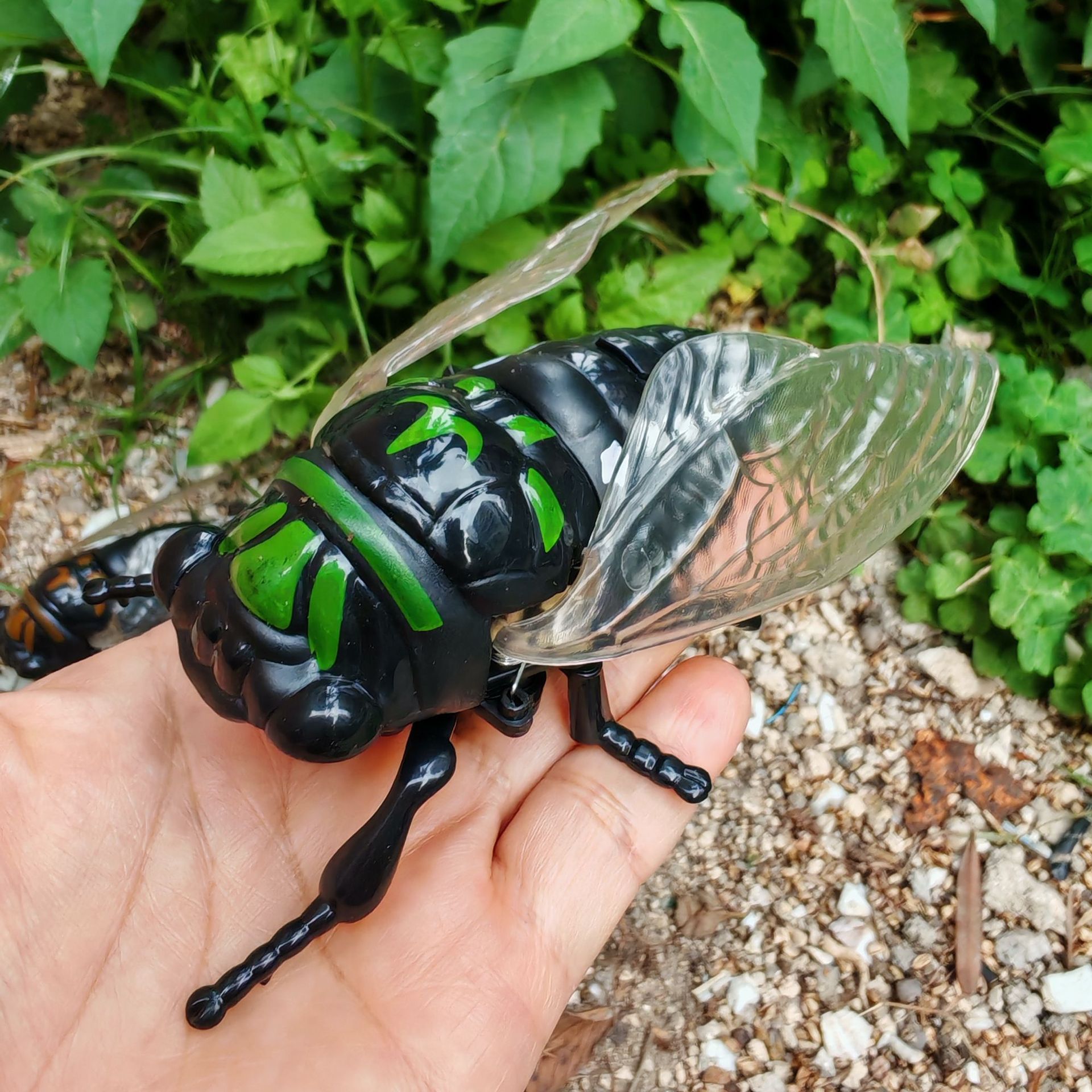 Nieuwe Wind Up Insect Bionisch - Prank Toys recensie en prijs