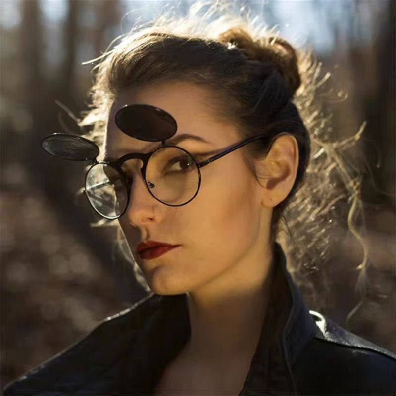 Retro Steampunk rode ronde zon - Glow In The Dark Party Glasses recensie en prijs