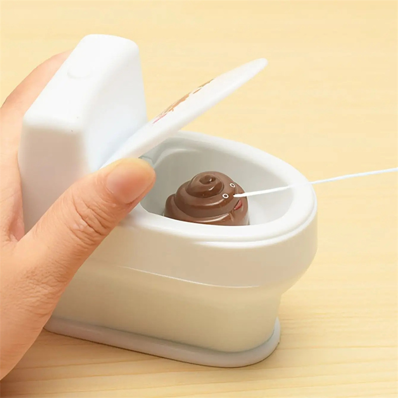 Grappig spuitend toilet, mini  - Prank Toys recensie en prijs